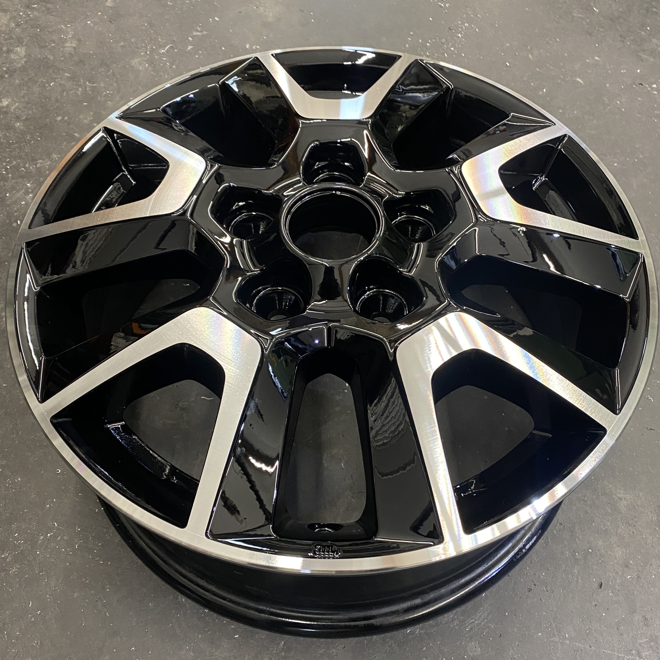 16 Inch CMS-839 CNC Af- Gedraaide velg Wheelcare&reg;