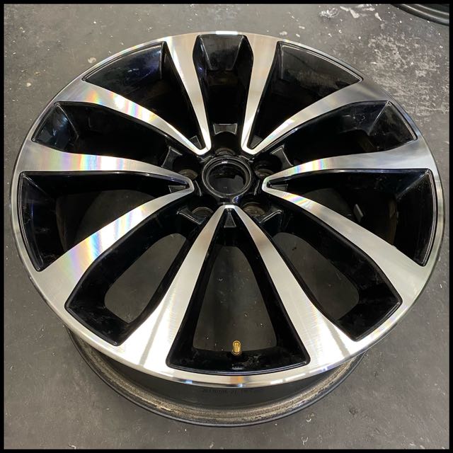Fiat CNC Af- Gedraaide velg Wheelcare®