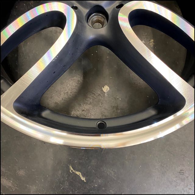 Mini velg CNC Af- Gedraaid Close Up Wheelcare®